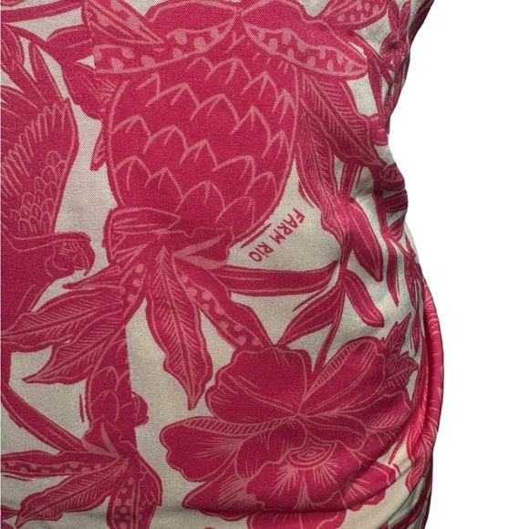 Farm Rio halter top in size Medium. Ties in back. EUC - Picture 8 of 15